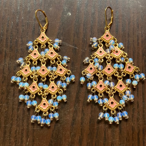 Joan Rivers chandelier gold colored with pink enamel & moonstone earrings - Picture 1 of 4